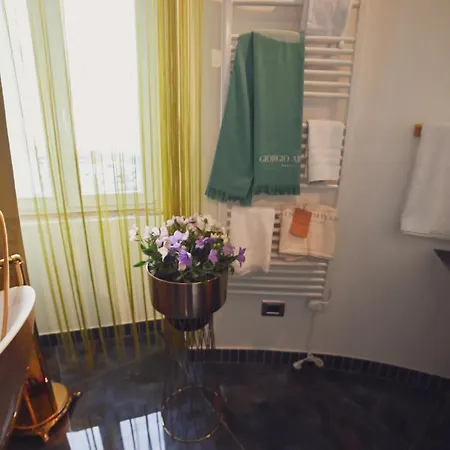 Torre Biancaluna Nocleg ze śniadaniem 3*