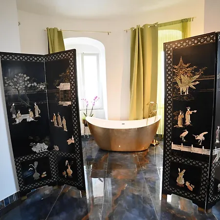 Nocleg ze śniadaniem Torre Biancaluna 3*