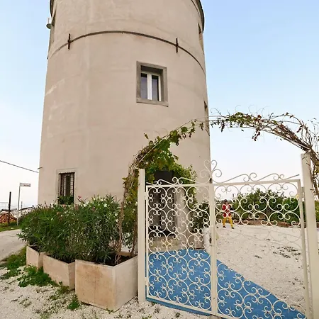 Bed & Breakfast Torre Biancaluna 3*
